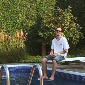 Meet your Posher, Louis-philippe